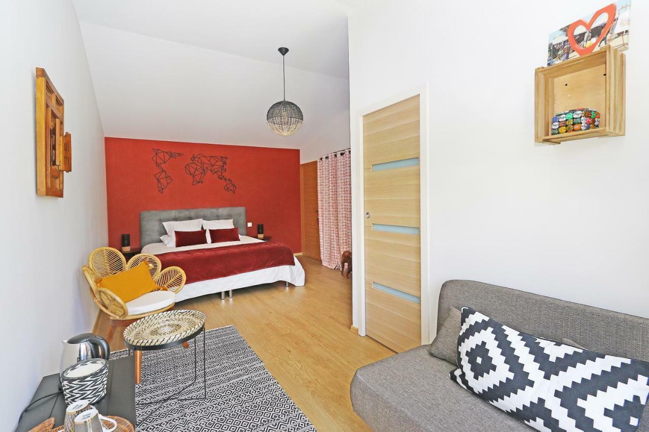 L Esprit Du Clain Chambres D Hotes Bandb De Standing Proches Du Futuroscope Golf Et Lac De St Cyr Naintre Luaran gambar